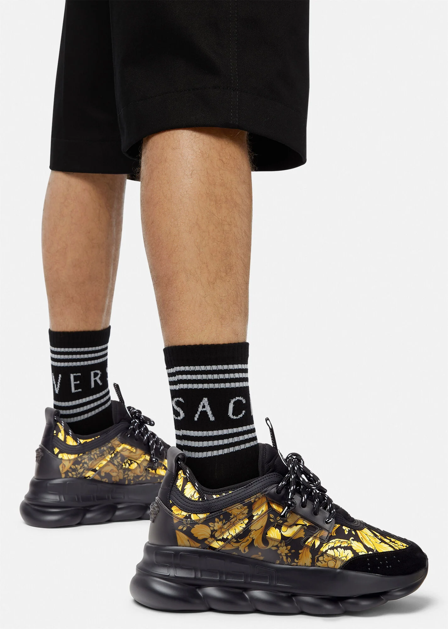 Versace Chain Reaction Sneakers In Black